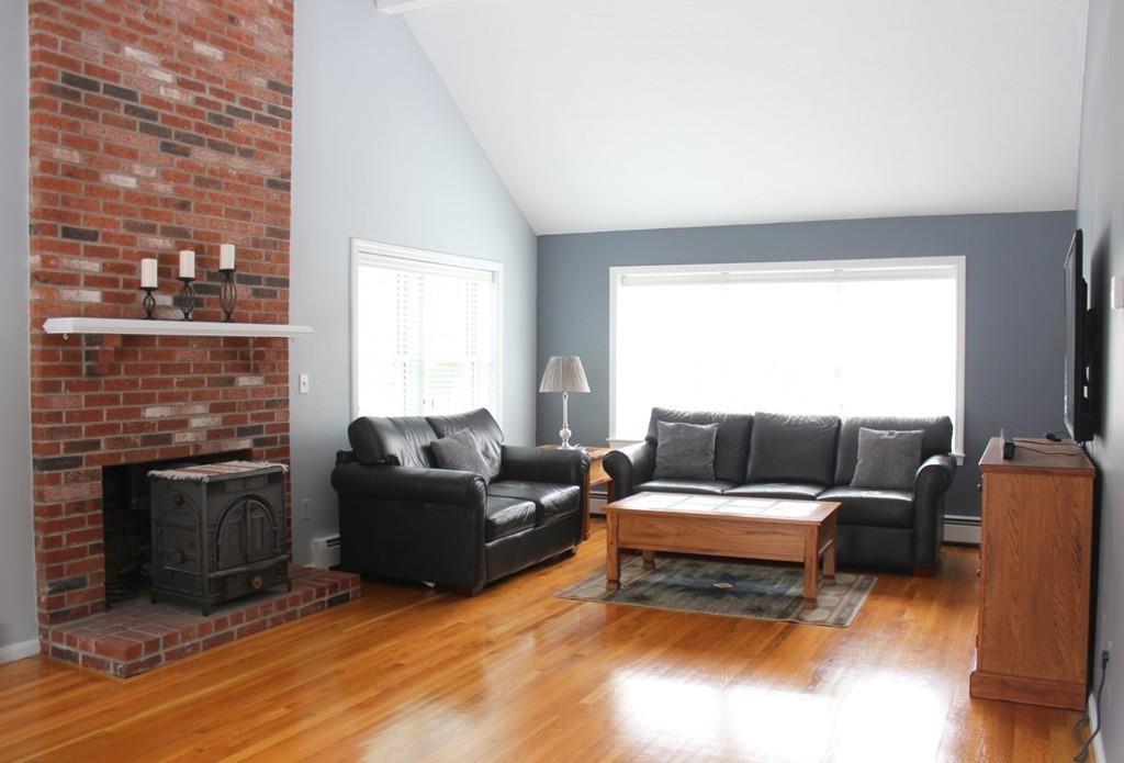 63 Grafton Road Upton, MA 01568 - Photo 9 of 42 Gallery Image 9