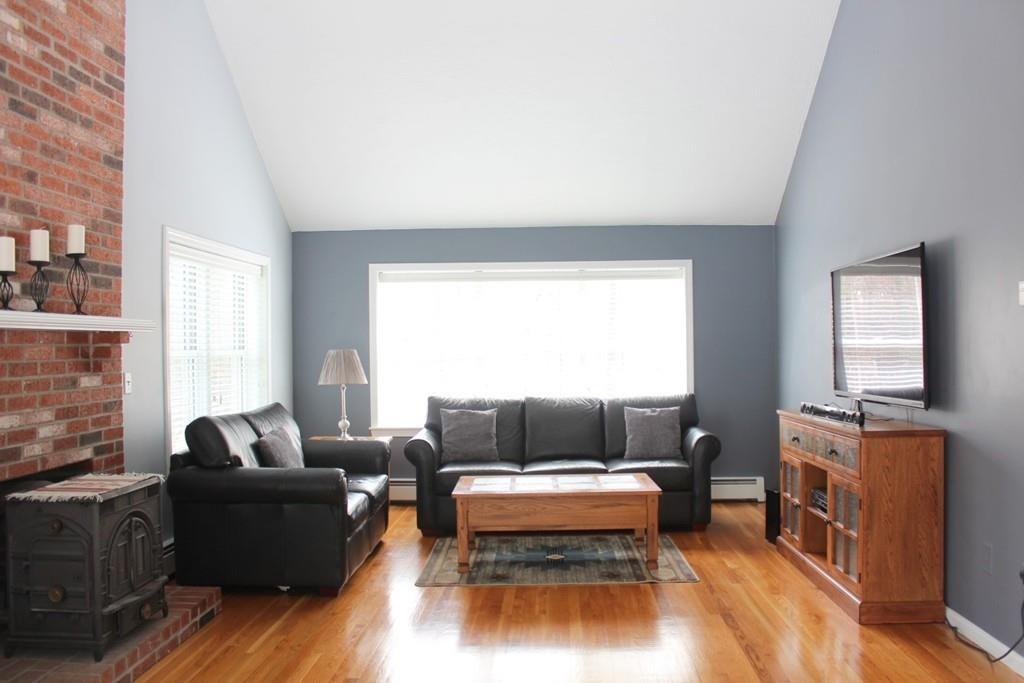 63 Grafton Road Upton, MA 01568 - Photo 10 of 42 Gallery Image 10