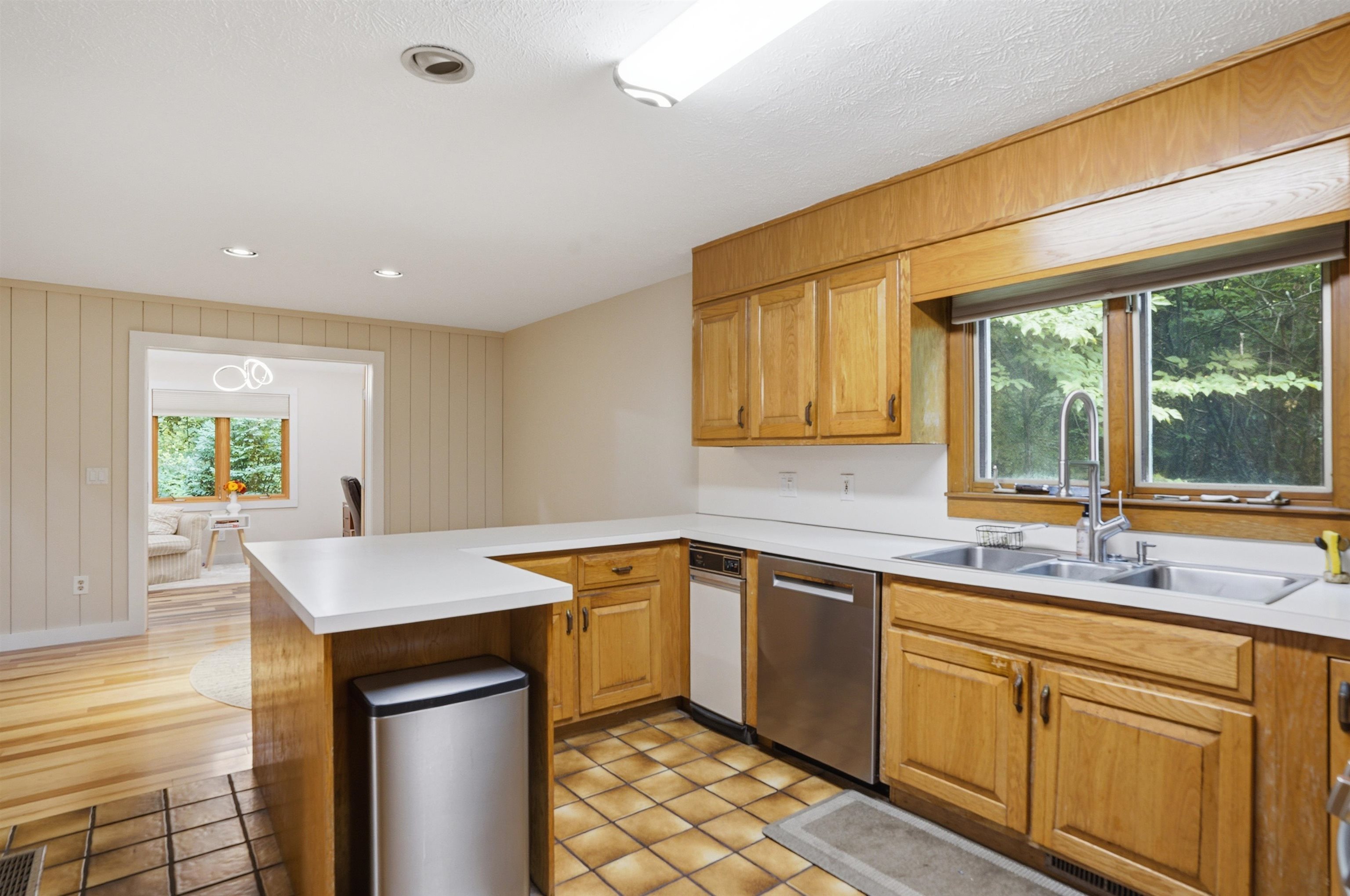 17 Spring Hill Road Mont Vernon, NH 03057 - Photo 18 of 29