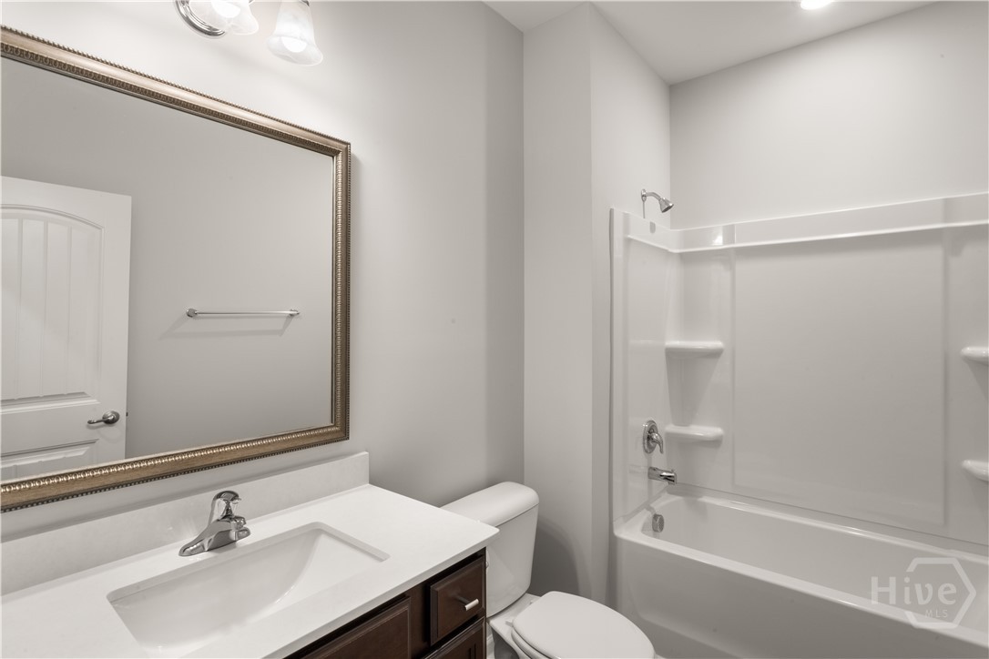 18 Blues Drive Pooler, GA 31322 - Photo 9 of 40 Downstairs Bathroom
