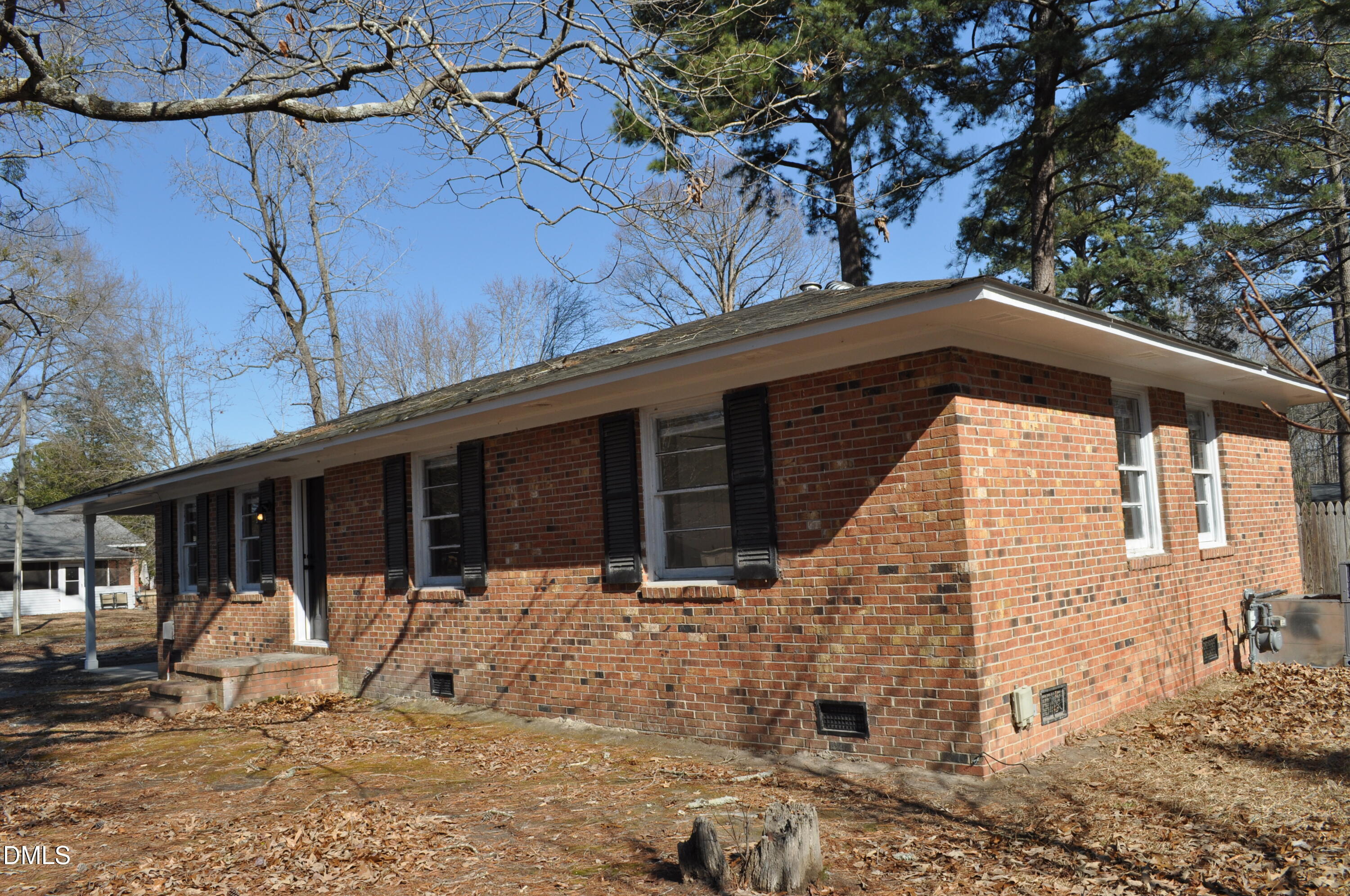 403 Huntington Road Tarboro, NC 27886 - Photo 8 of 42 a view of a house with a patio