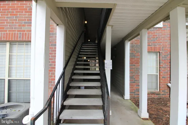$1,950 | 3908 Penderview Drive, Unit 628, Fairfax, VA 22033