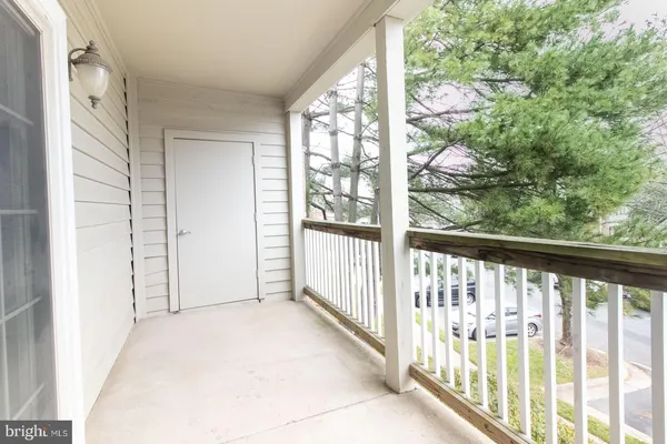 $1,950 | 3908 Penderview Drive, Unit 628, Fairfax, VA 22033