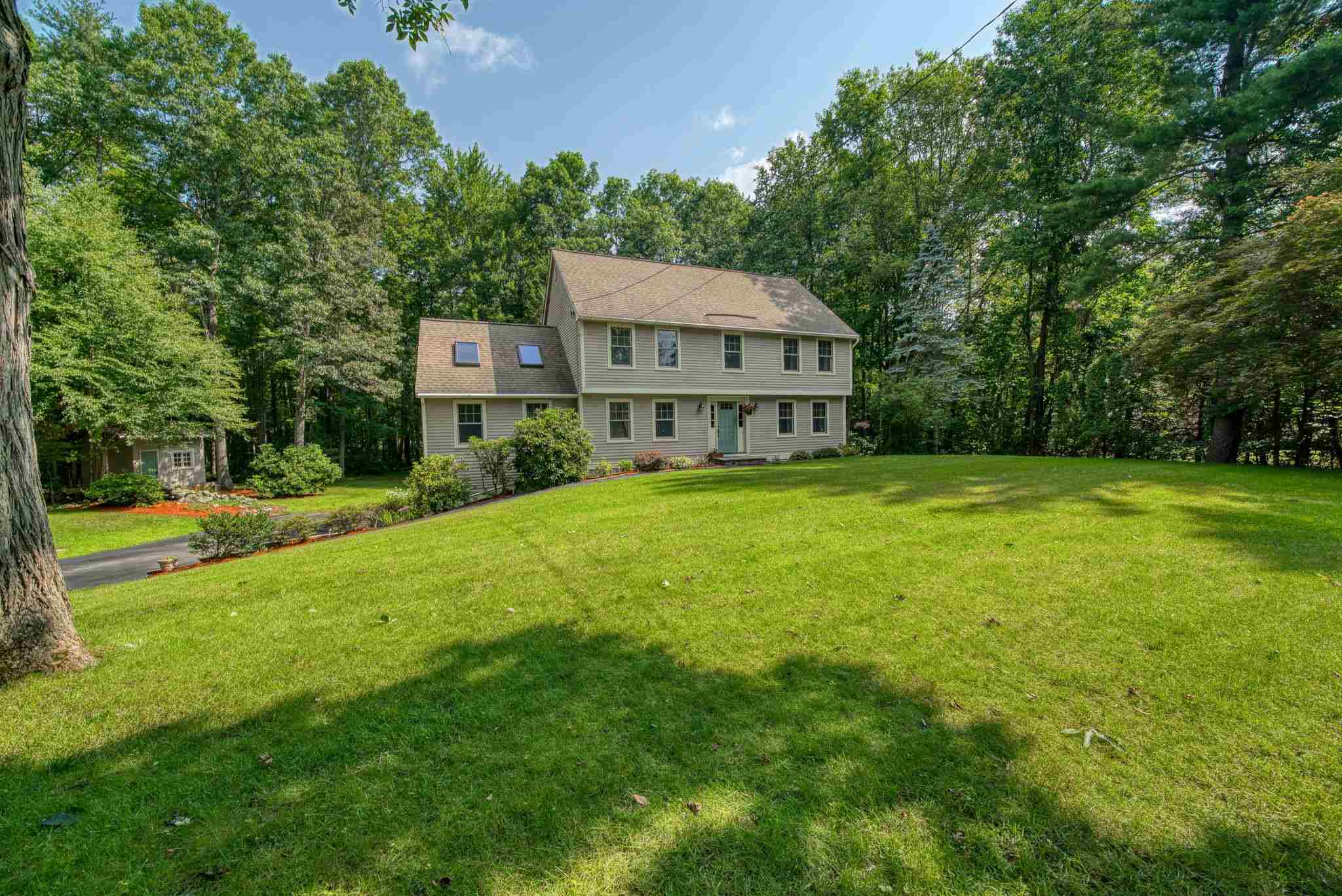 24 Pitman Road Hampstead, NH 03826 - Photo 1 of 37 Gallery Image 1