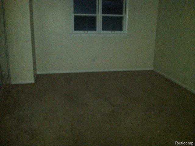 20211 Annchester Road Detroit, MI 48219 - Photo 10 of 11 living room