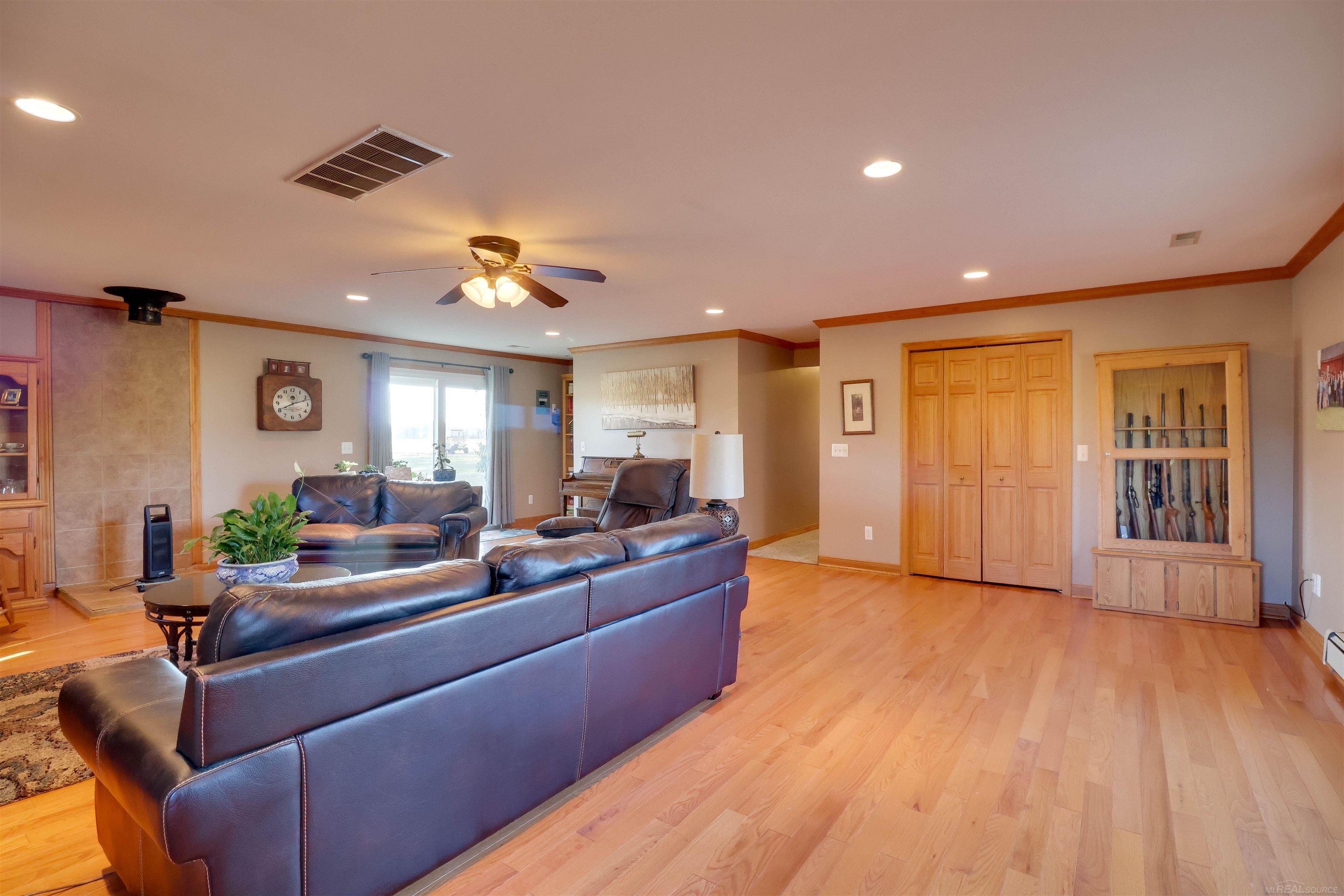 25520 Hagen Road Chesterfield, MI 48051 - Photo 23 of 36
