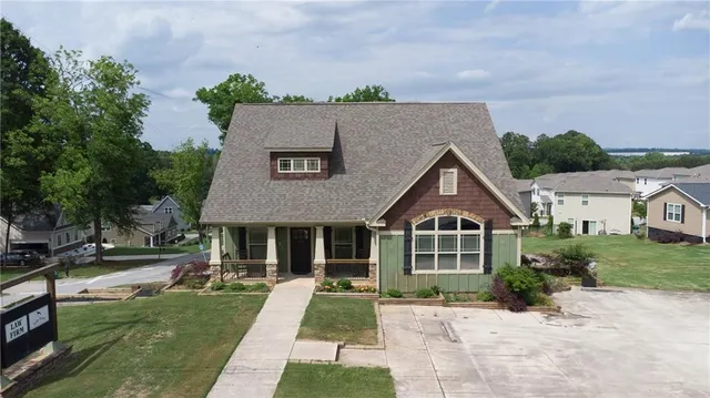 $850,000 | 334 Glenn Abby Lane, Pendergrass, GA 30567