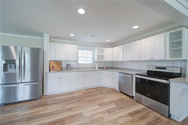 $850,000 | 334 Glenn Abby Lane, Pendergrass, GA 30567