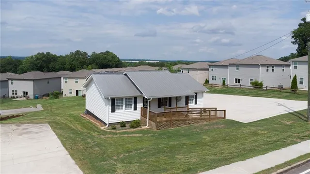 $850,000 | 334 Glenn Abby Lane, Pendergrass, GA 30567