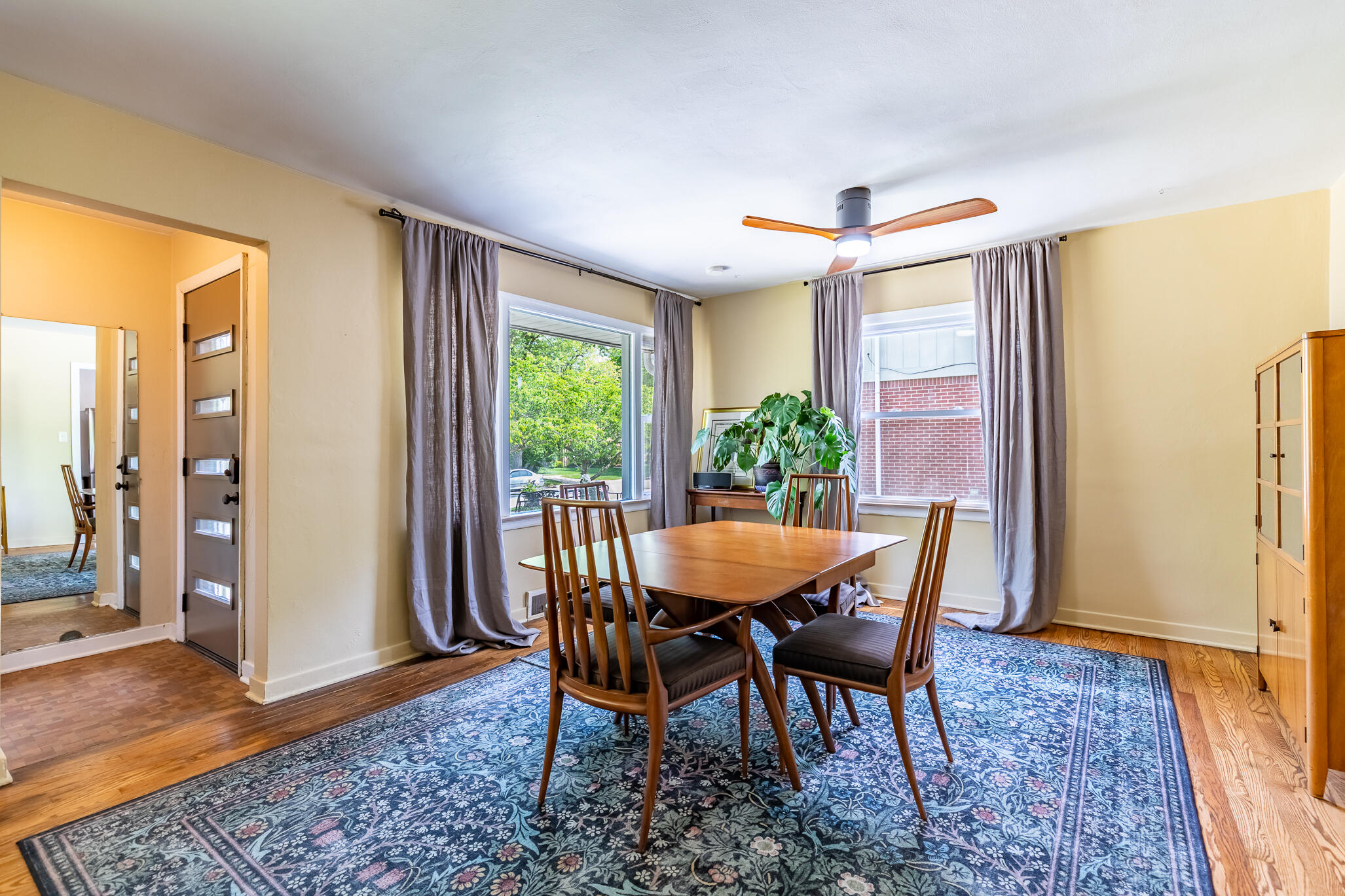 304 Beverly Place Munster, IN 46321 - Photo 19 of 57 2054x1369