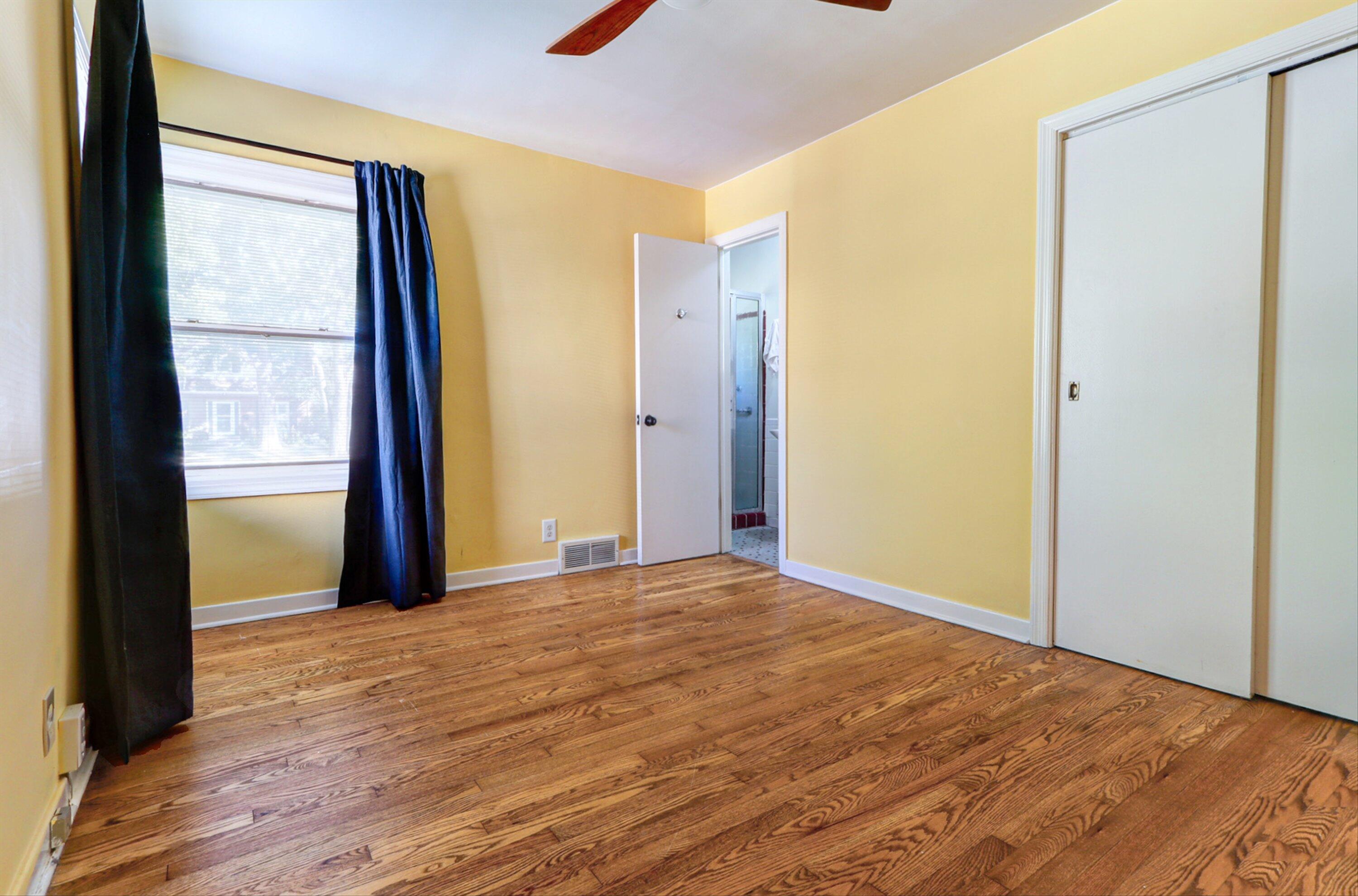 304 Beverly Place Munster, IN 46321 - Photo 22 of 57 3000x1979