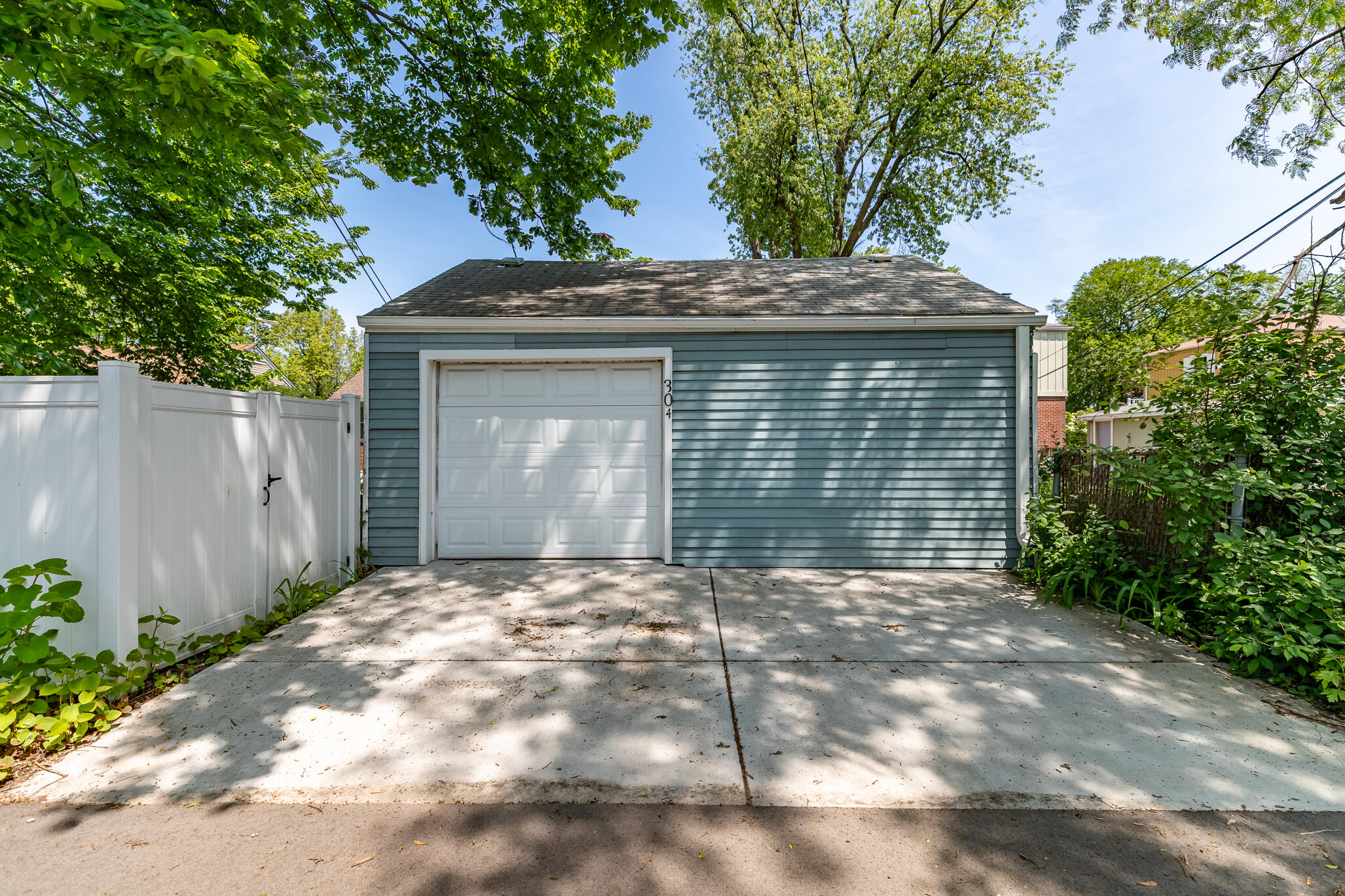 304 Beverly Place Munster, IN 46321 - Photo 37 of 57 2054x1369