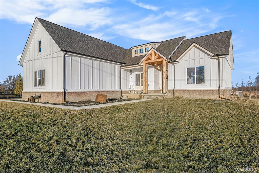 4015 Howland Road Almont, MI 48003 - Photo 2 of 35
