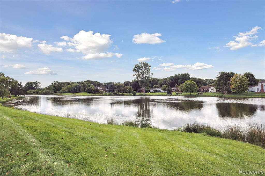 22040 Edgewater Novi, MI 48375 - Photo 44 of 44