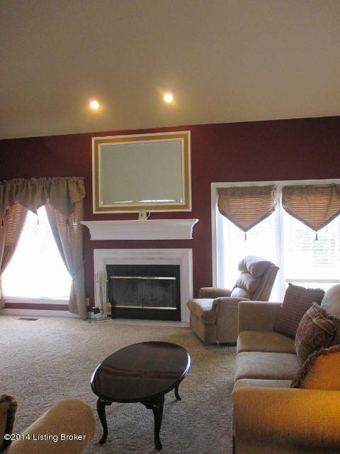 10603 Edgewater Road Louisville, KY 40223 - Photo 5 of 49 Great