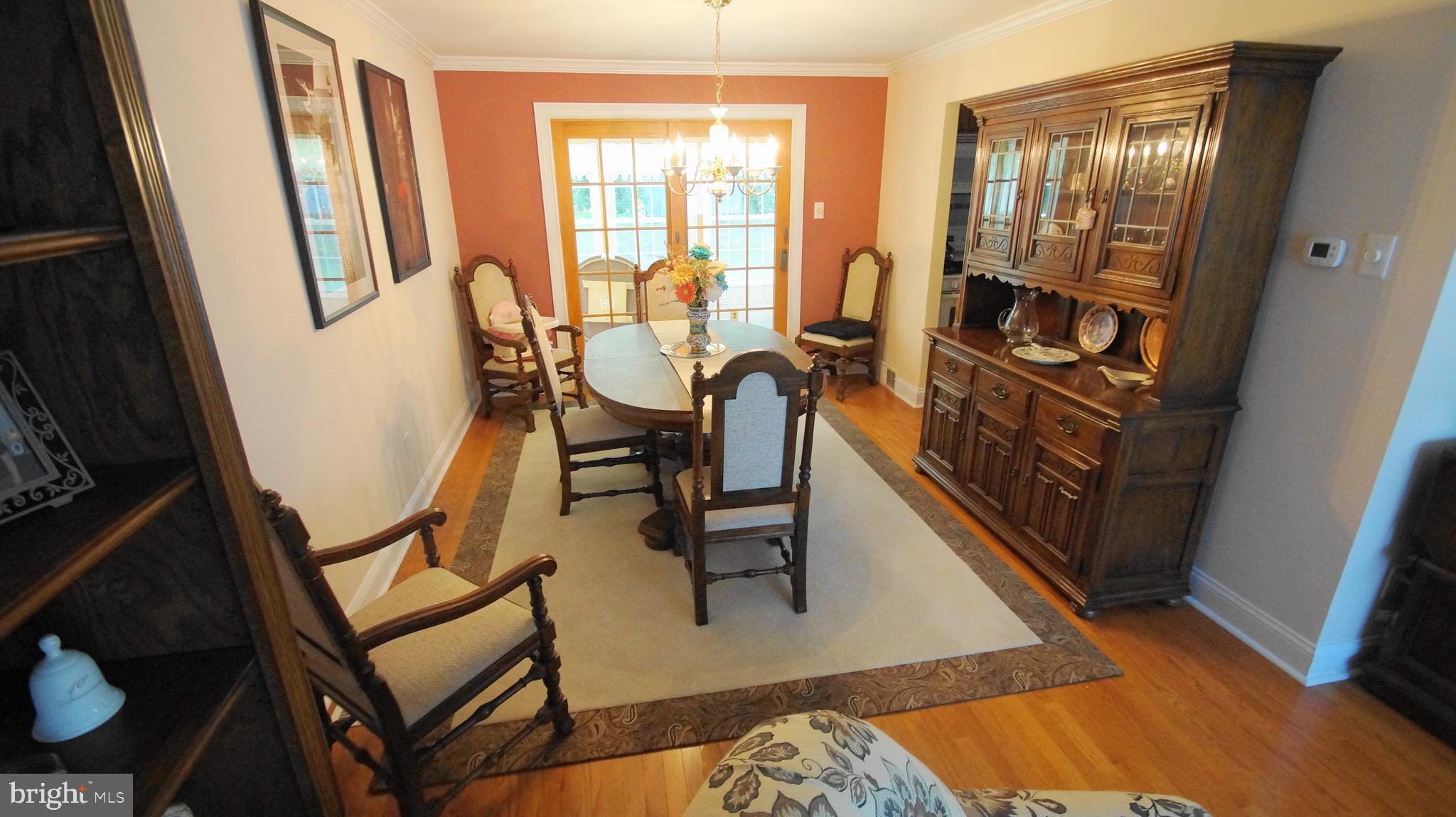 3988 Longfellow Road Huntingdon Valley, PA 19006 - Photo 11 of 29 Gallery Image 11