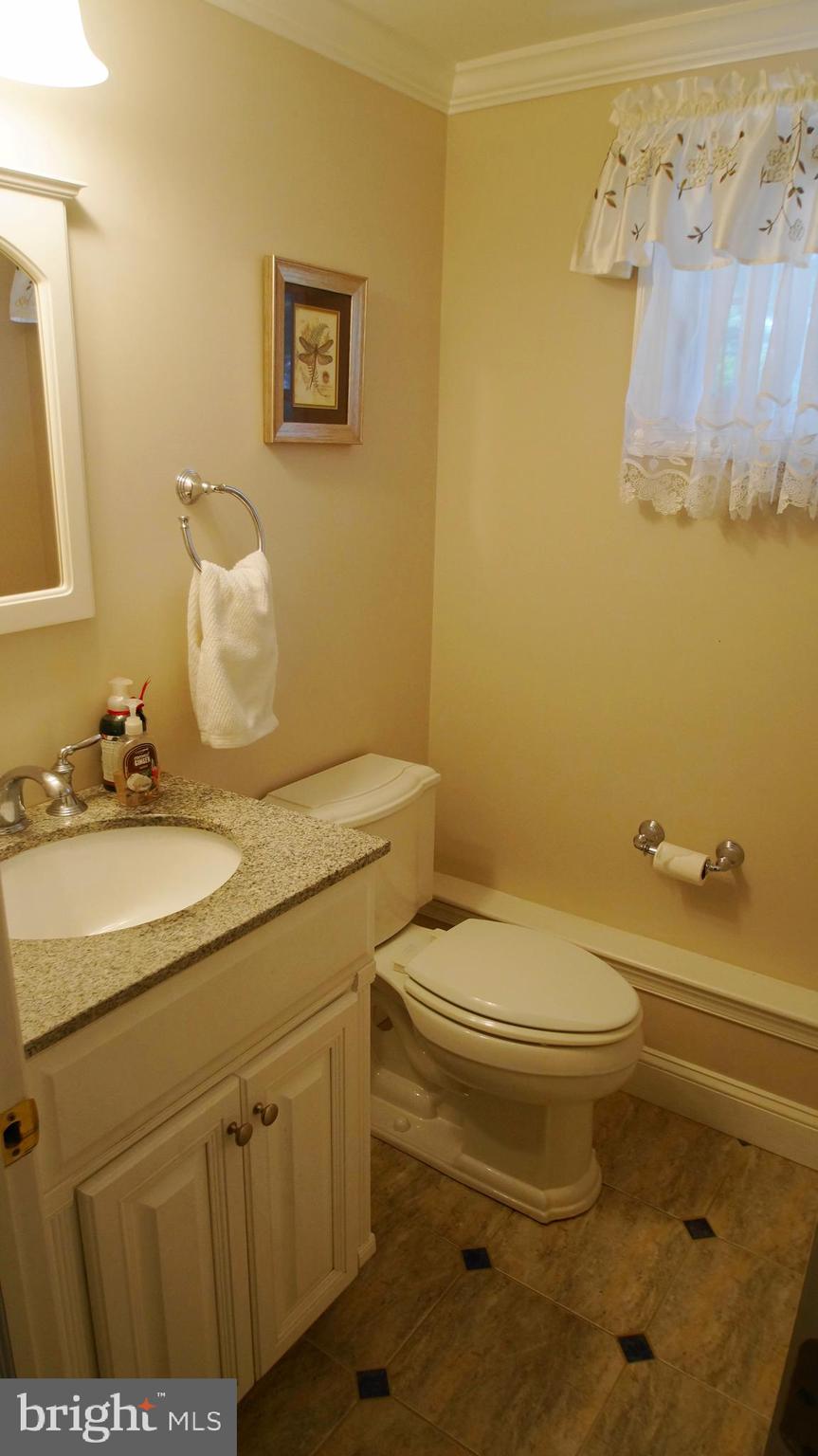3988 Longfellow Road Huntingdon Valley, PA 19006 - Photo 15 of 29 Gallery Image 15