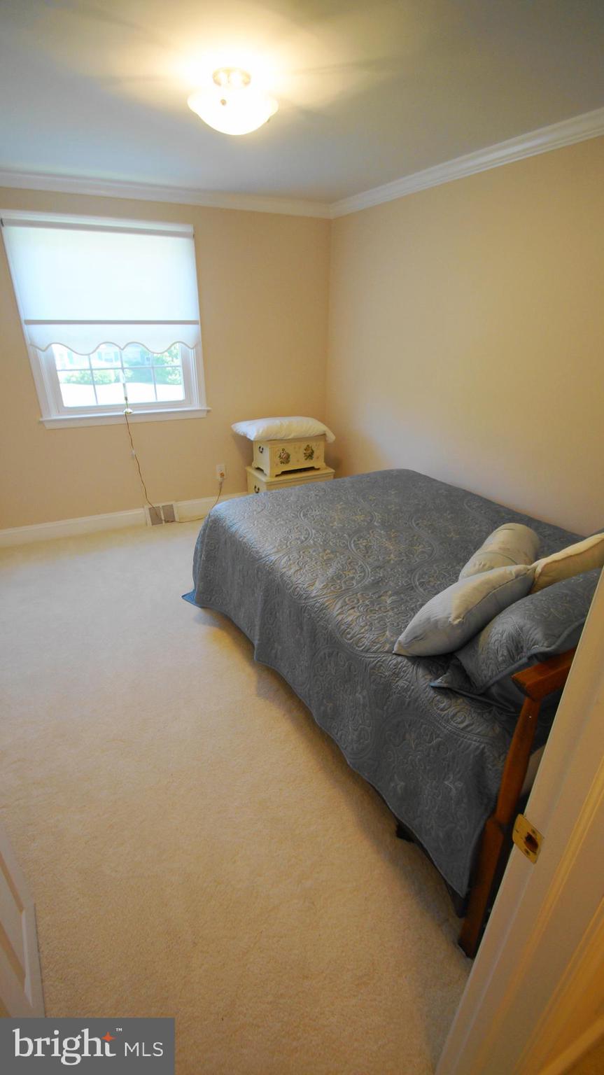 3988 Longfellow Road Huntingdon Valley, PA 19006 - Photo 26 of 29 Gallery Image 26