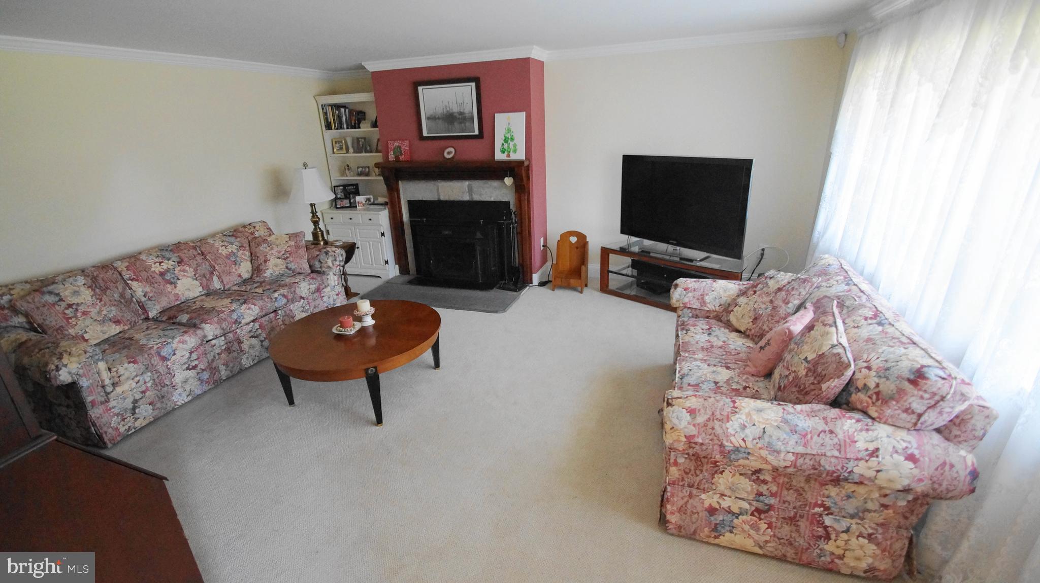 3988 Longfellow Road Huntingdon Valley, PA 19006 - Photo 6 of 29 Gallery Image 6