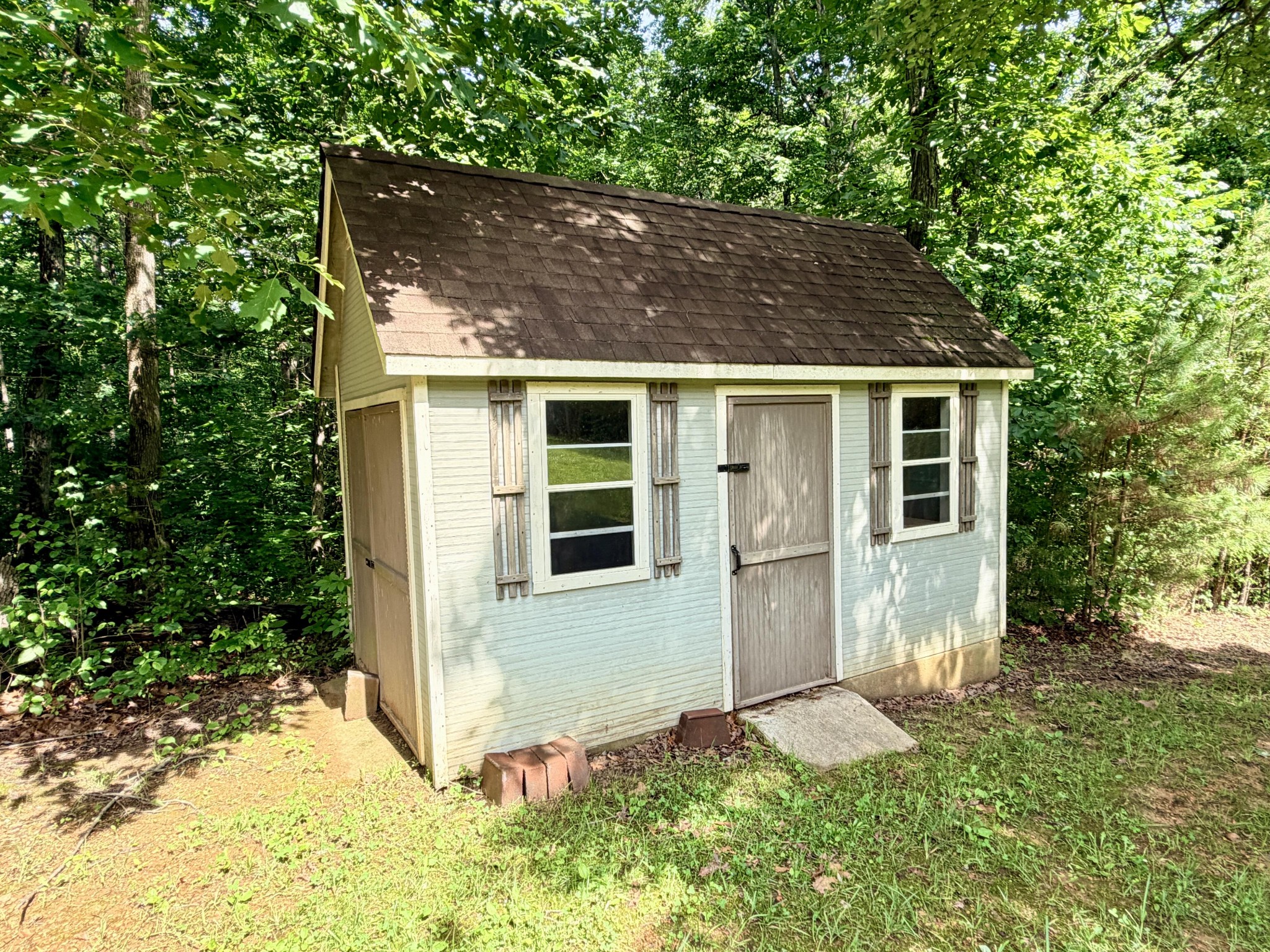 5005 Marion Road Cunningham, TN 37052 - Photo 36 of 40