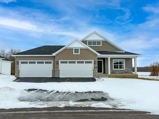 $669,900 | 924 Yellowcrest Street Southwest, Delano, MN 55328