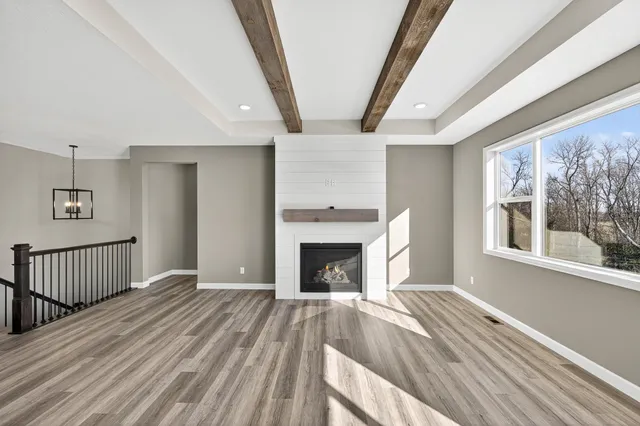 $669,900 | 924 Yellowcrest Street Southwest, Delano, MN 55328