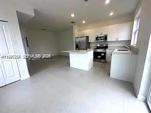 $2,600 | 27640 Southwest 156th Court, Homestead, FL 33032