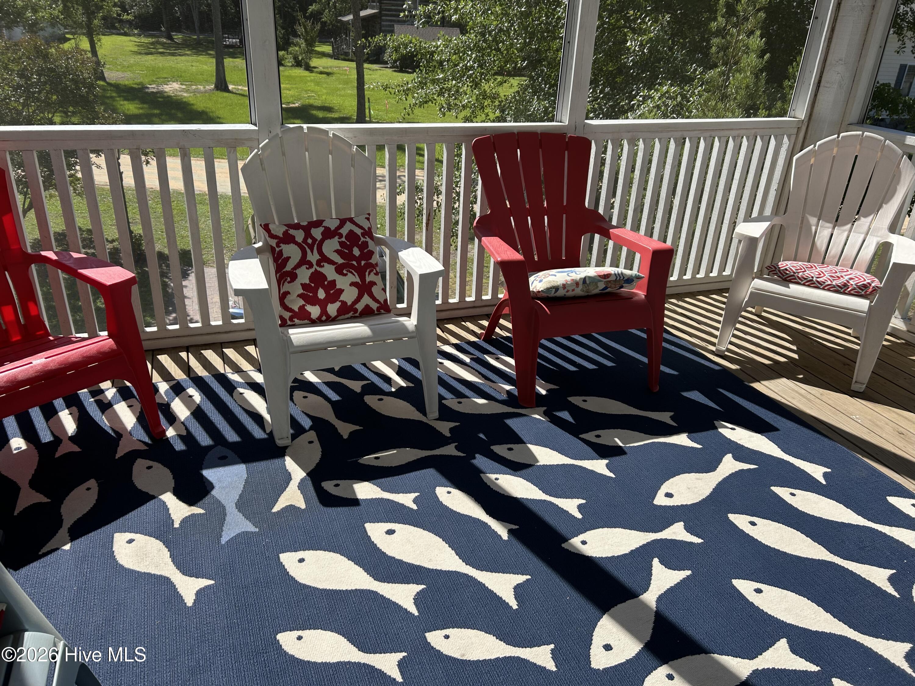 97 Woodbury Road Elizabethtown, NC 28337 - Photo 24 of 26 Screen porch