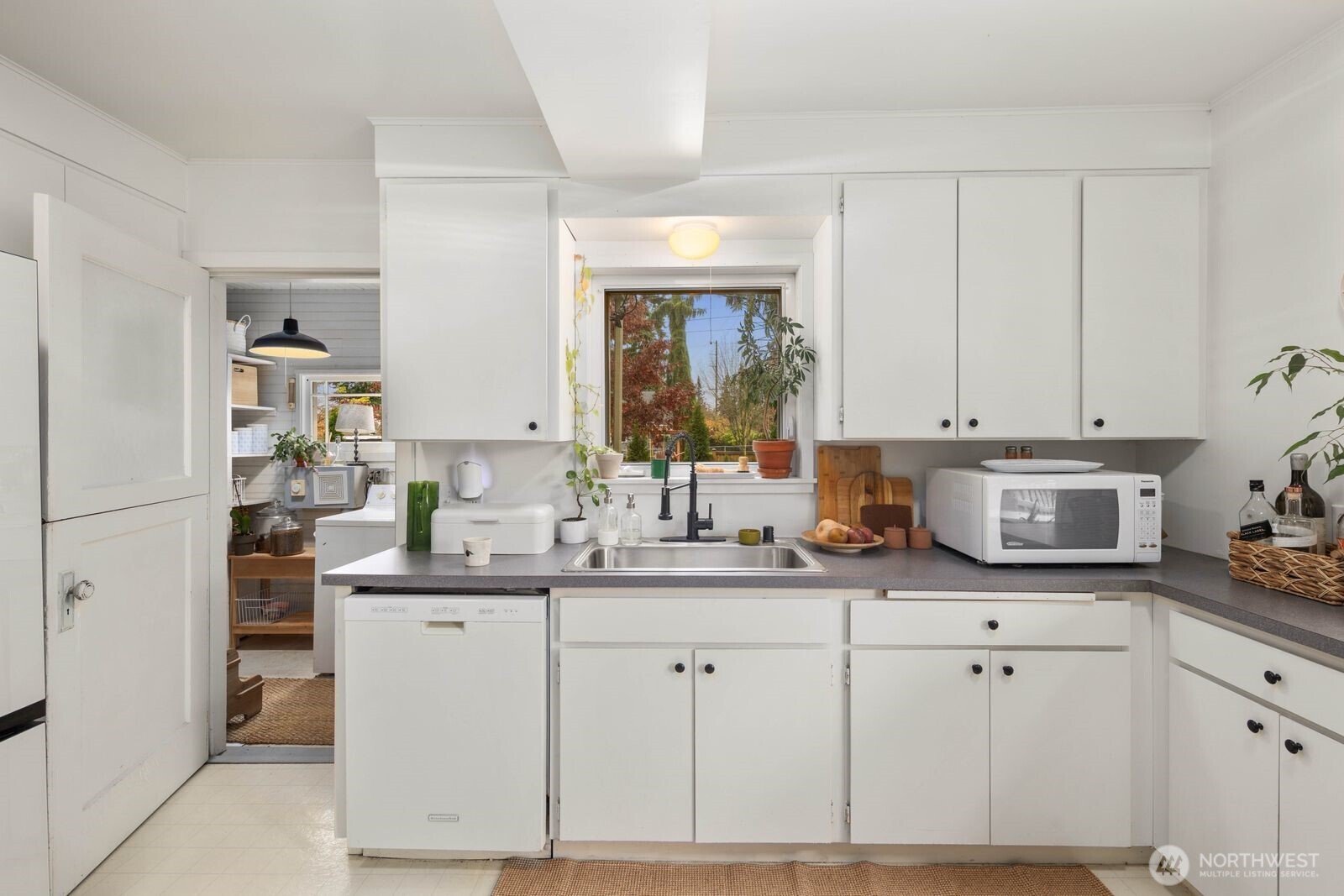 5724 Lowell Road Everett, WA 98203 - Photo 13 of 35