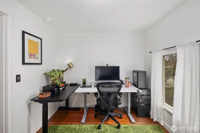 $599,999 | 5724 Lowell Road, Everett, WA 98203