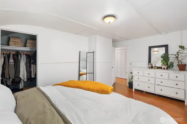 $599,999 | 5724 Lowell Road, Everett, WA 98203