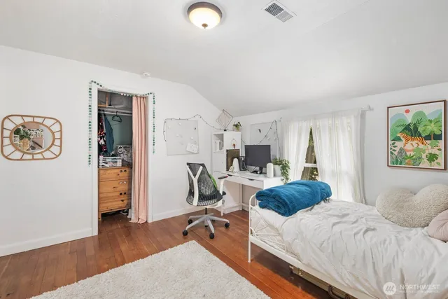 $599,999 | 5724 Lowell Road, Everett, WA 98203