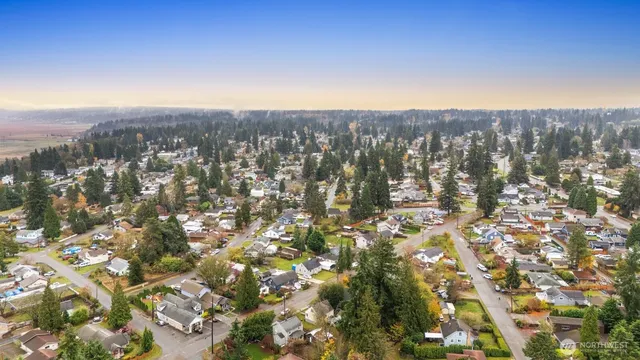 $599,999 | 5724 Lowell Road, Everett, WA 98203