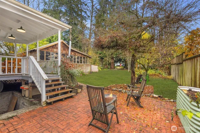 $599,999 | 5724 Lowell Road, Everett, WA 98203