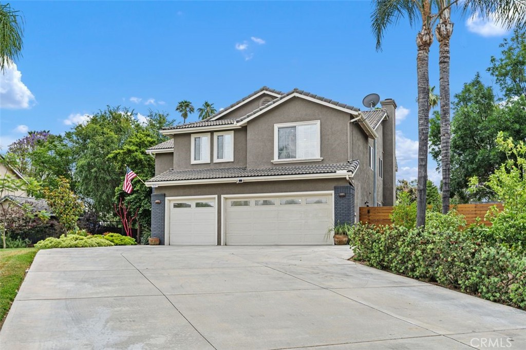 7038 Harvest Lane Riverside, CA 92506 - Photo 3 of 56