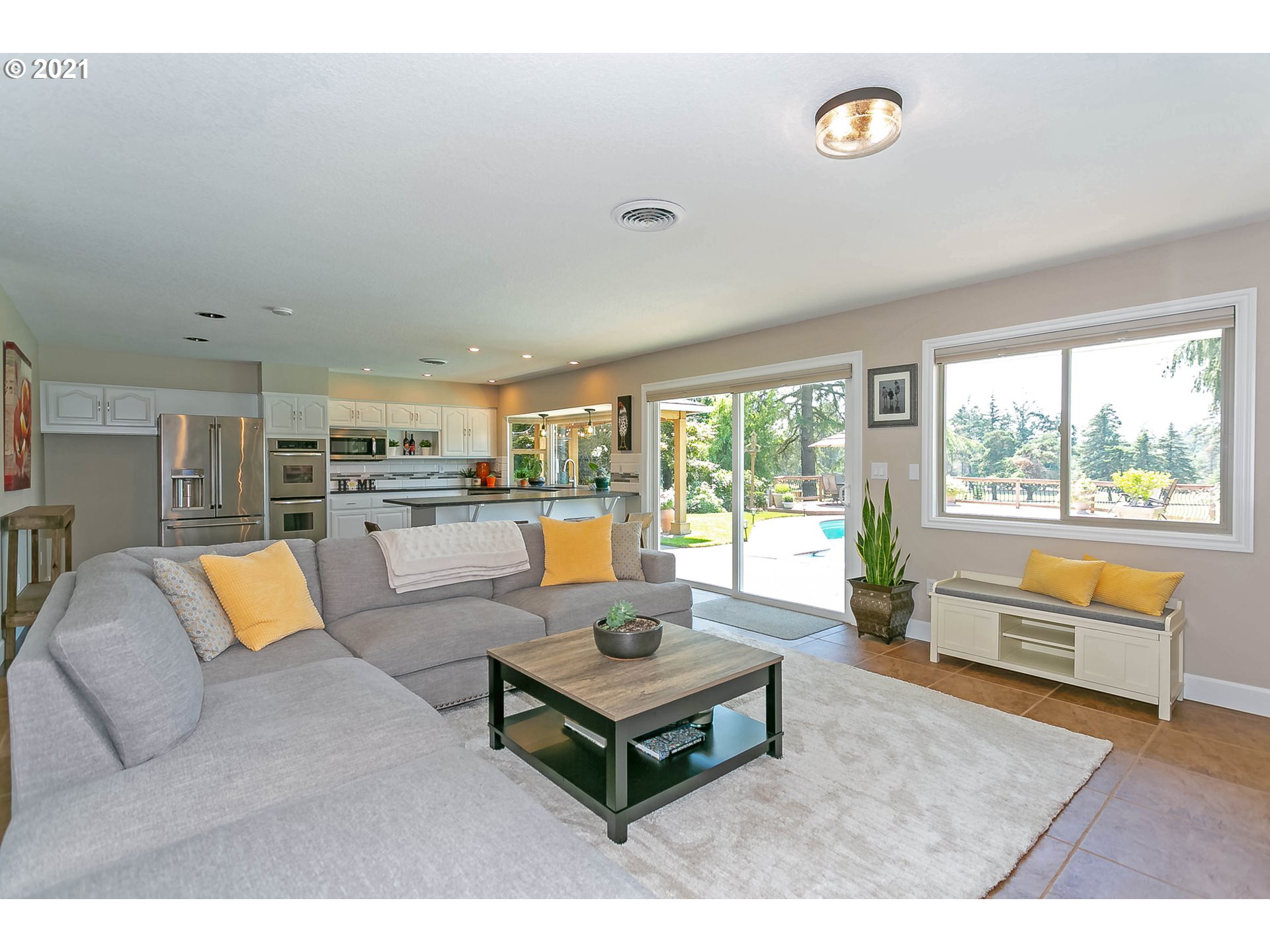 28353 Southwest Mountain Road West Linn, OR 97068 - Photo 11 of 32 Gallery Image 11