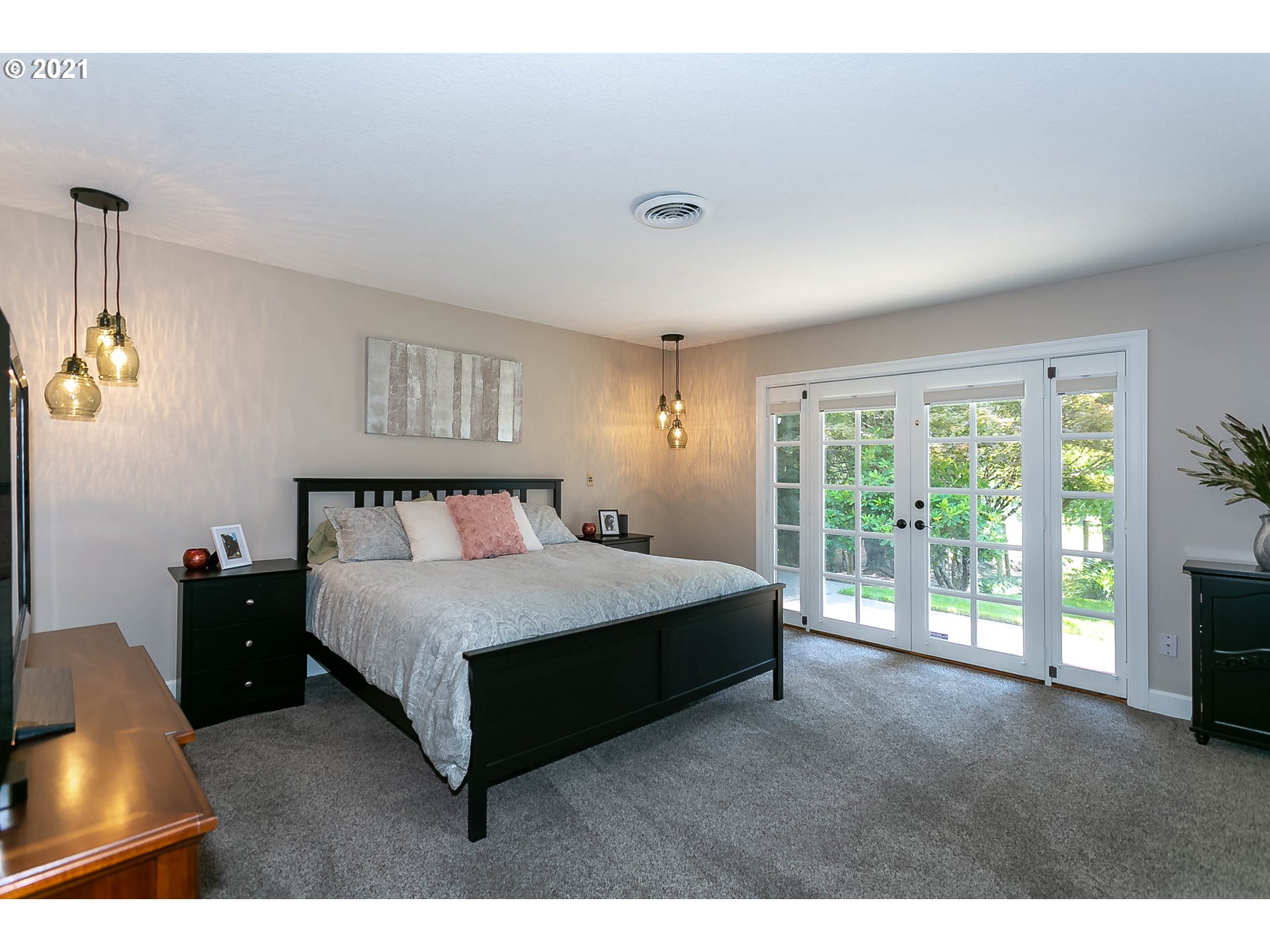 28353 Southwest Mountain Road West Linn, OR 97068 - Photo 14 of 32 Gallery Image 14