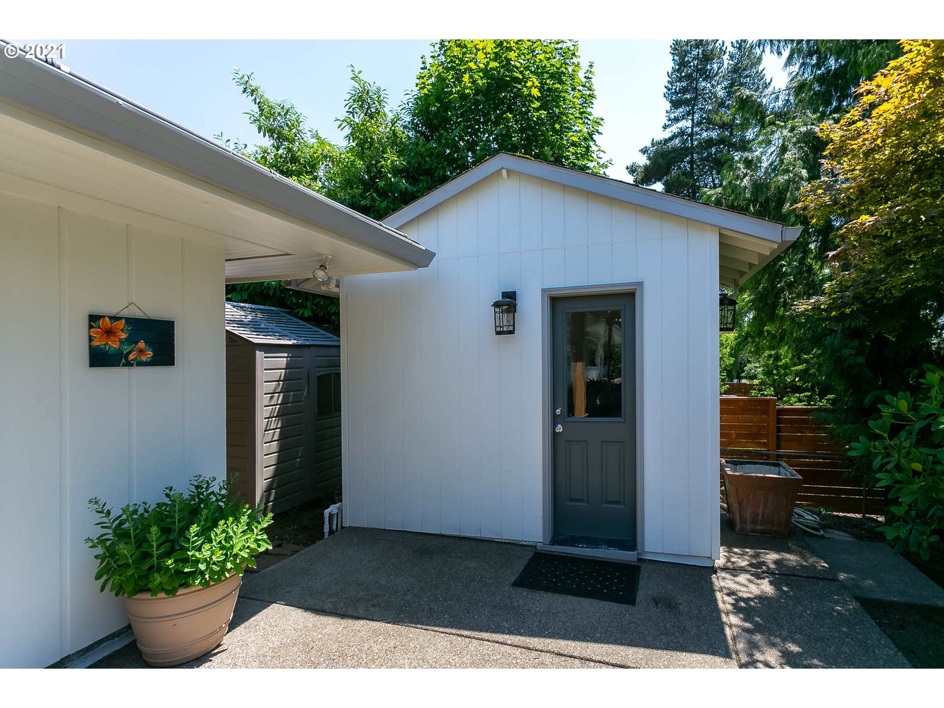 28353 Southwest Mountain Road West Linn, OR 97068 - Photo 31 of 32 Gallery Image 31