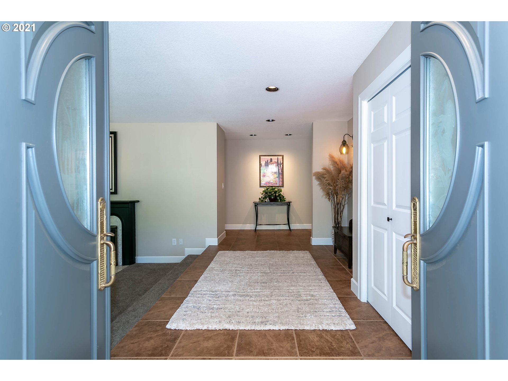 28353 Southwest Mountain Road West Linn, OR 97068 - Photo 6 of 32 Gallery Image 6