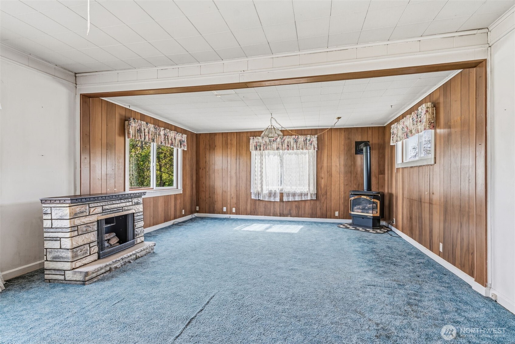 77 South Welcome Slough Road Cathlamet, WA 98612 - Photo 14 of 40
