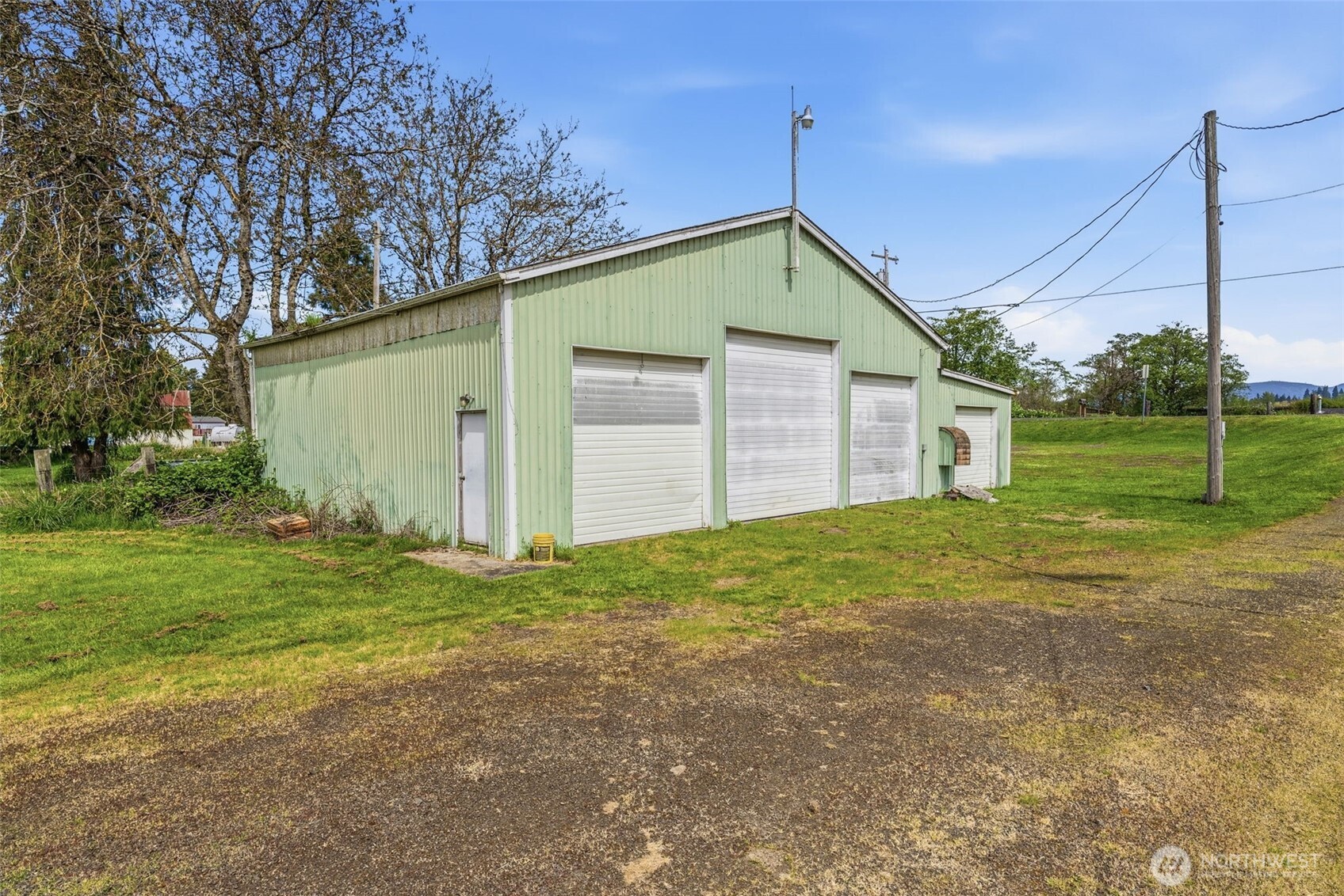 77 South Welcome Slough Road Cathlamet, WA 98612 - Photo 29 of 40
