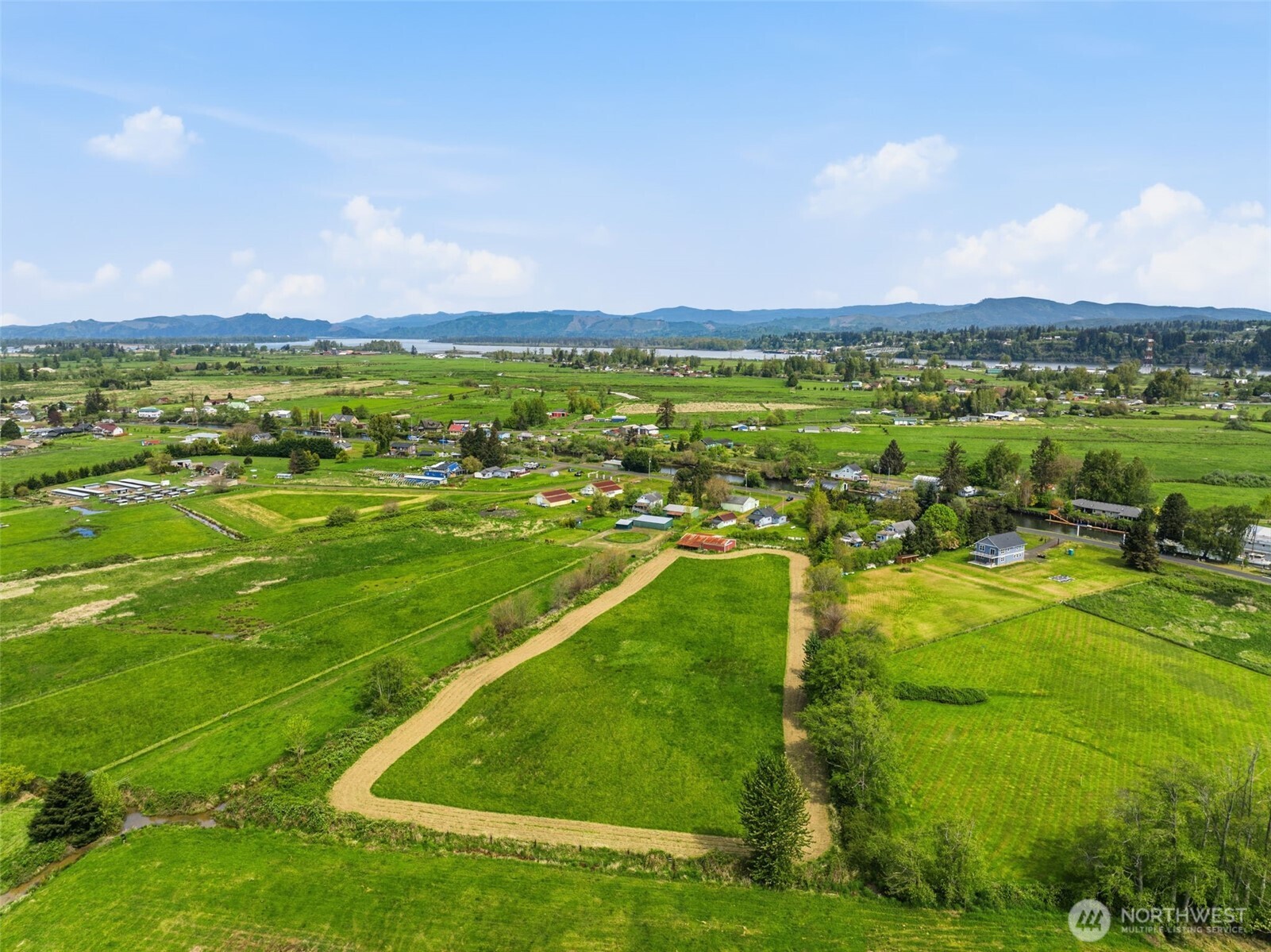 77 South Welcome Slough Road Cathlamet, WA 98612 - Photo 37 of 40