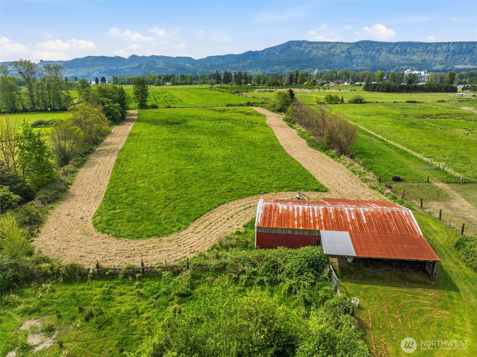 77 South Welcome Slough Road Cathlamet, WA 98612 - Photo 8 of 40