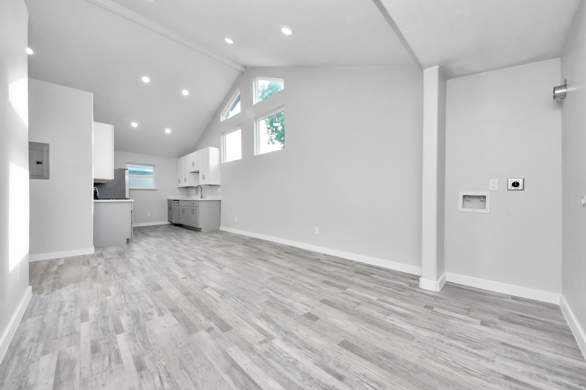 6201 Batterson Street Houston, TX 77026 - Photo 6 of 49