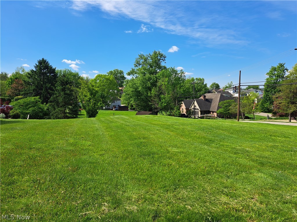 1724 Brenton Road Cambridge, OH 43725 - Photo 2 of 12