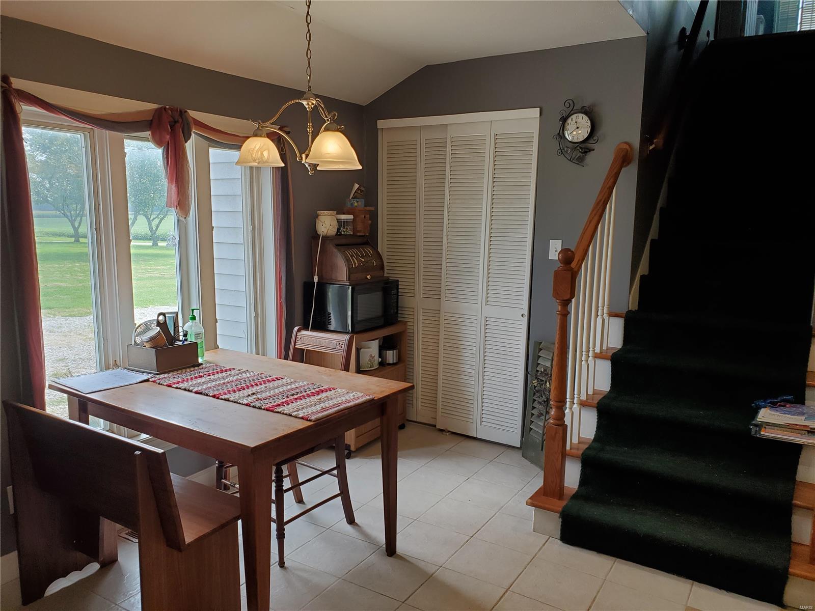 9231 Fallview Road Baldwin, IL 62217 - Photo 16 of 46
