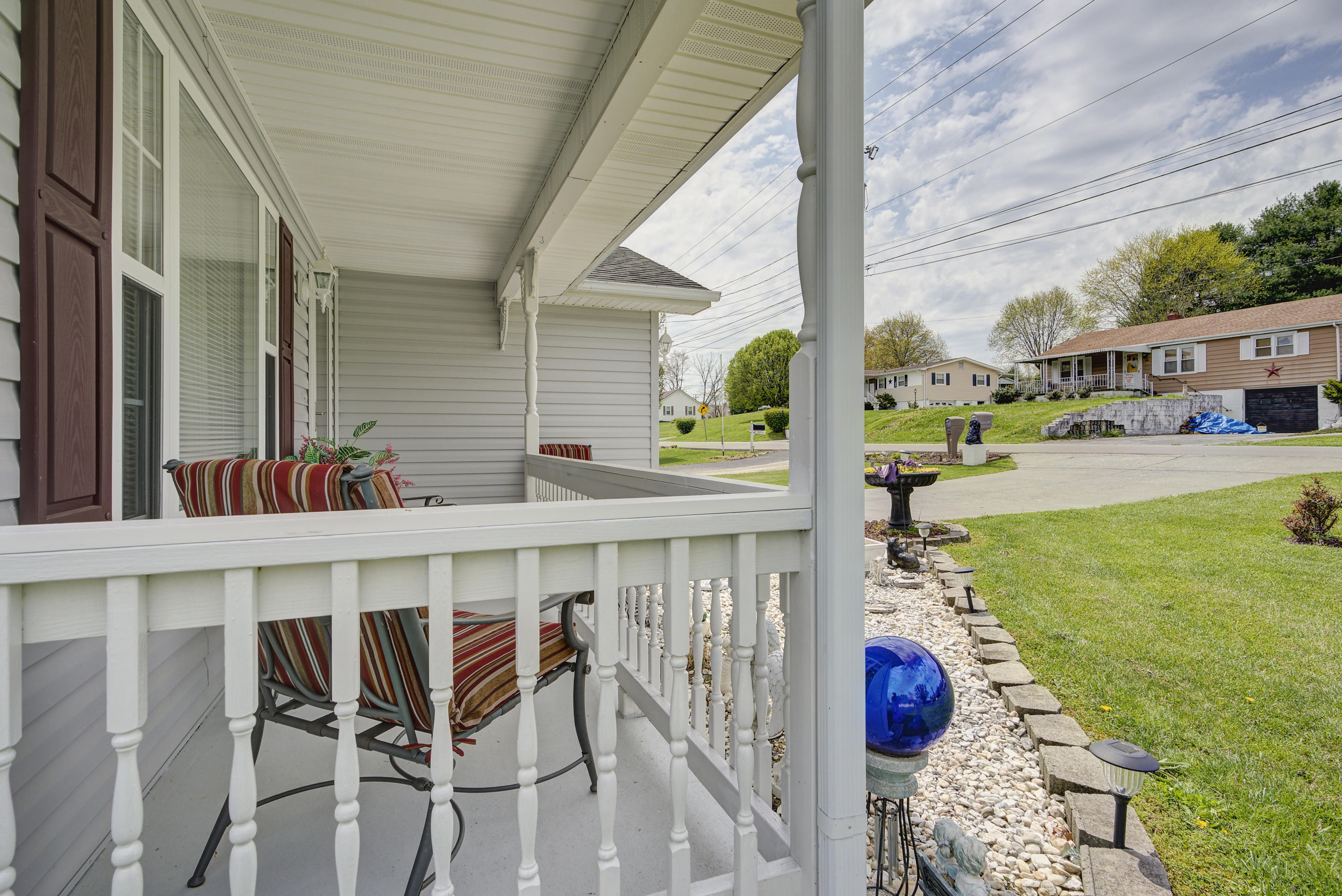 2497 Shakesville Road Bristol, VA 24201 - Photo 5 of 25 SR--26