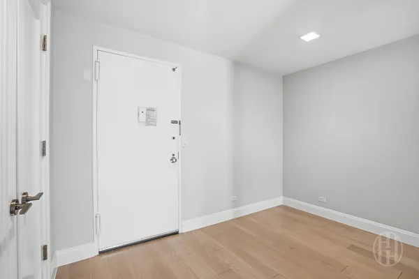 $6,995 | 155 West 68th Street, Unit 1932 | Upper West Side