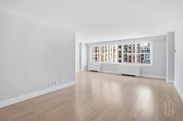 $6,995 | 155 West 68th Street, Unit 1932 | Upper West Side