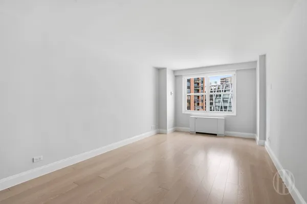 $6,995 | 155 West 68th Street, Unit 1932 | Upper West Side